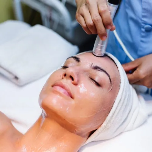 OxyGeneo Facial